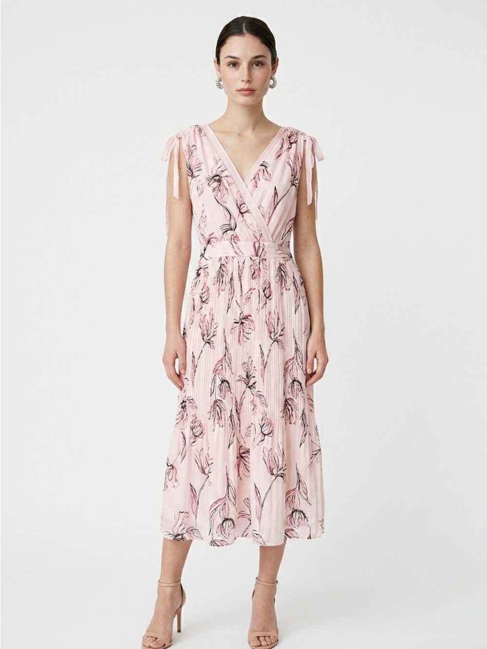 Sleeveless midi dress